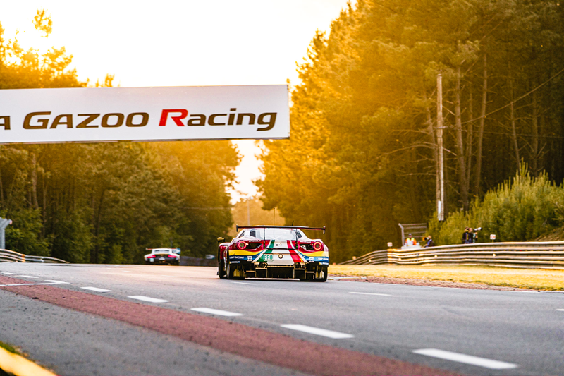 Illustration for article titled Feast Your Eyes on the Raw Beauty That Is the 24 Hours of Le Mans
